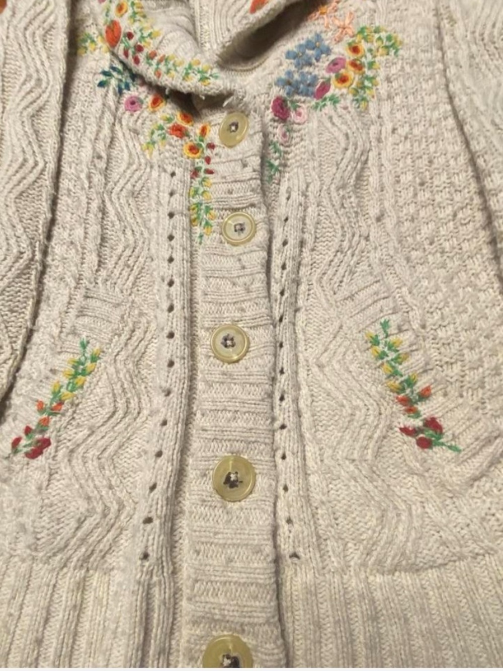RARE! Anthropology “Far Away From Close” Embroidered Cardigan - Picture 5 of 9
